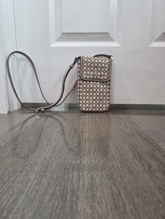 kate spade Handbags - Kate Spade Brown And Beige Patterned Crossbody Phone Pouch with Adjustable Strap